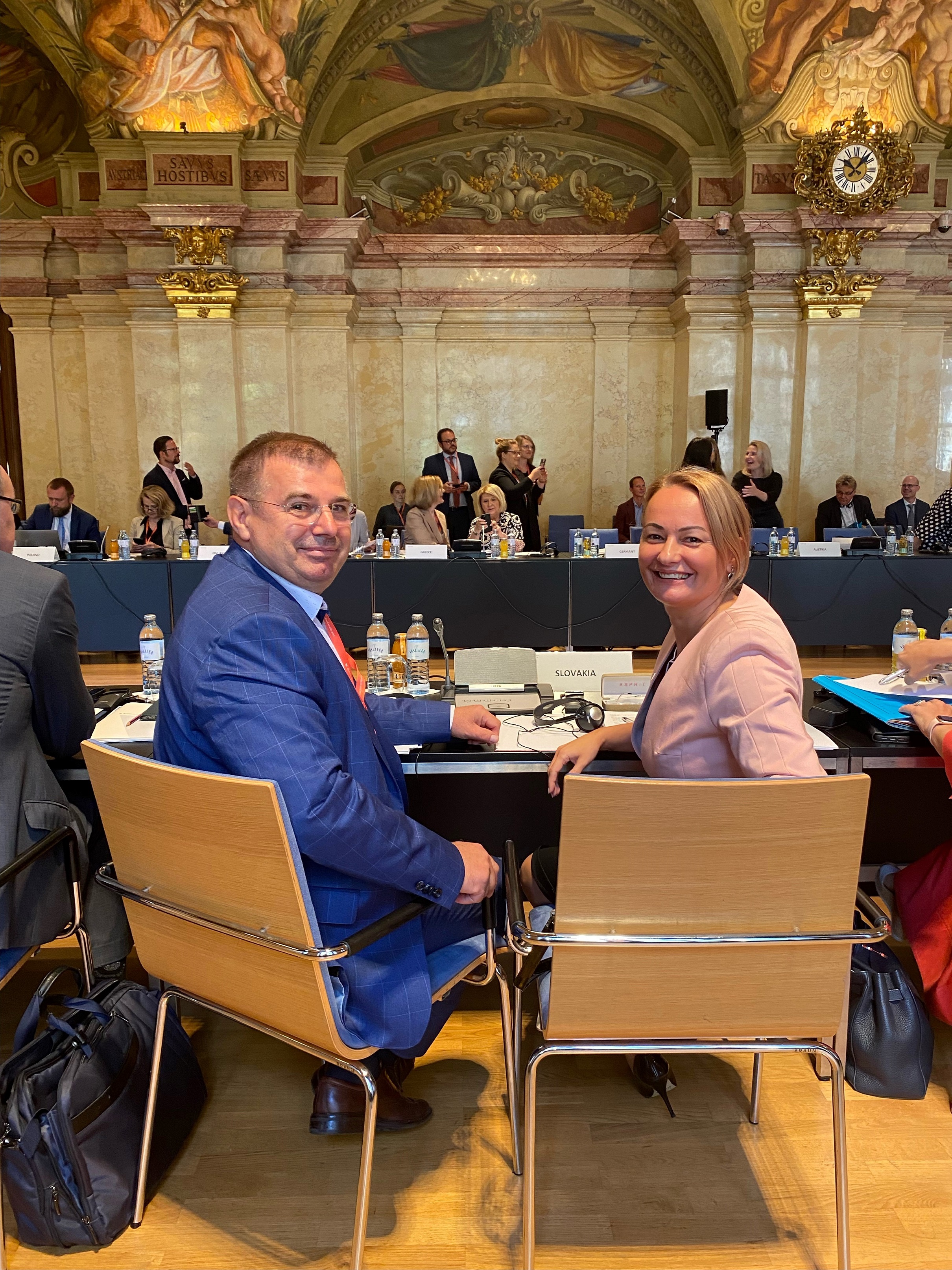 konferencia eu ministrov pre integraciu gaborcakova a riaditel odboru krizoveho manazmentu mpsvr jan hudak | WebJET CMS