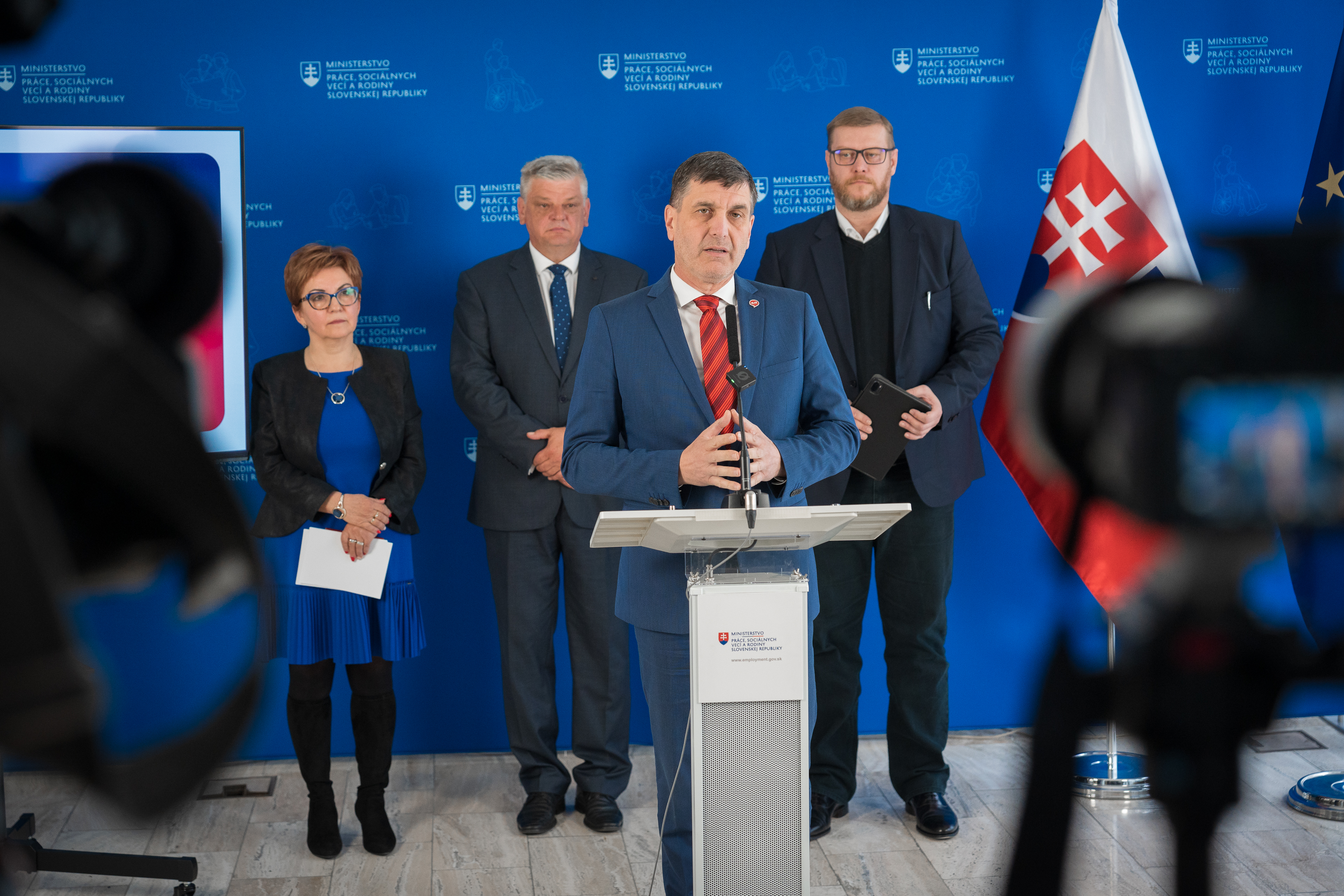 Ondruš na tlačovke Vzdelávanie mladých dospelých_2 | WebJET CMS