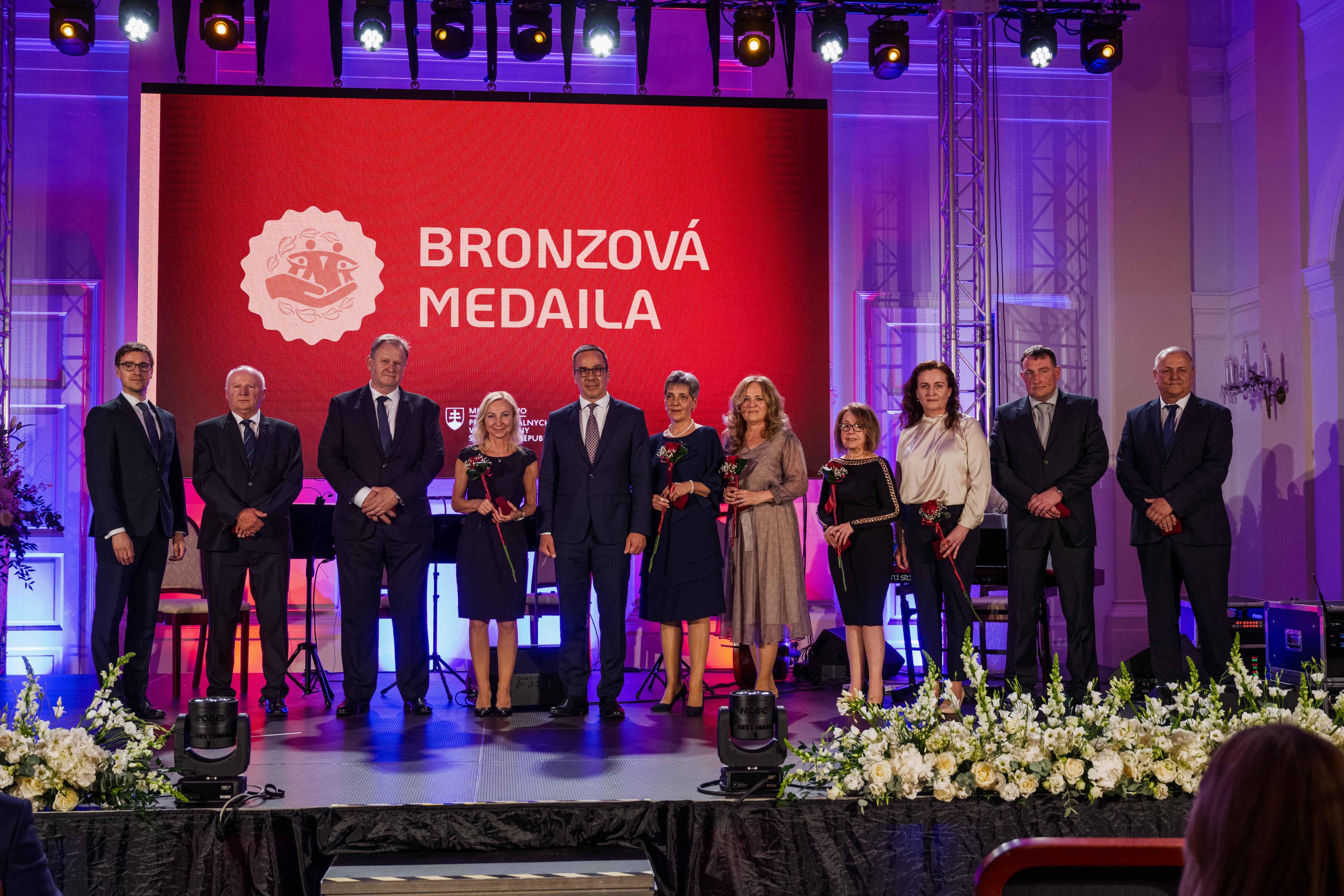 rezortne vyznamenania mpsvr sr oceneni laureati kategorii bronzova medaila | WebJET CMS